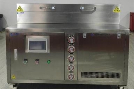 低温冷冻机用什么冷媒好？氨是常见选择！